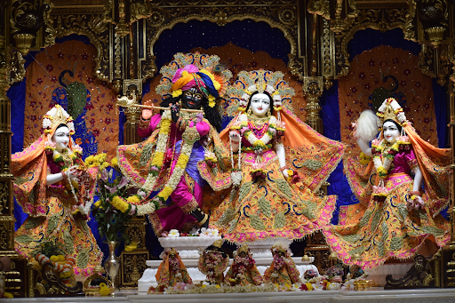 इसकॉन मंदिर वृंदावन